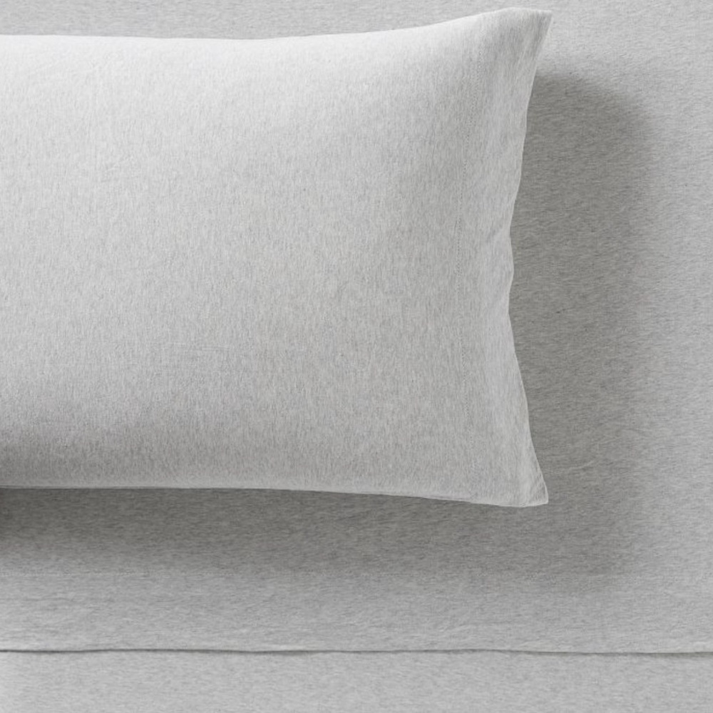 Pottery Barn Teen Organic Cotton Twin Bedding Sheets - Gray - Picture 4 of 5